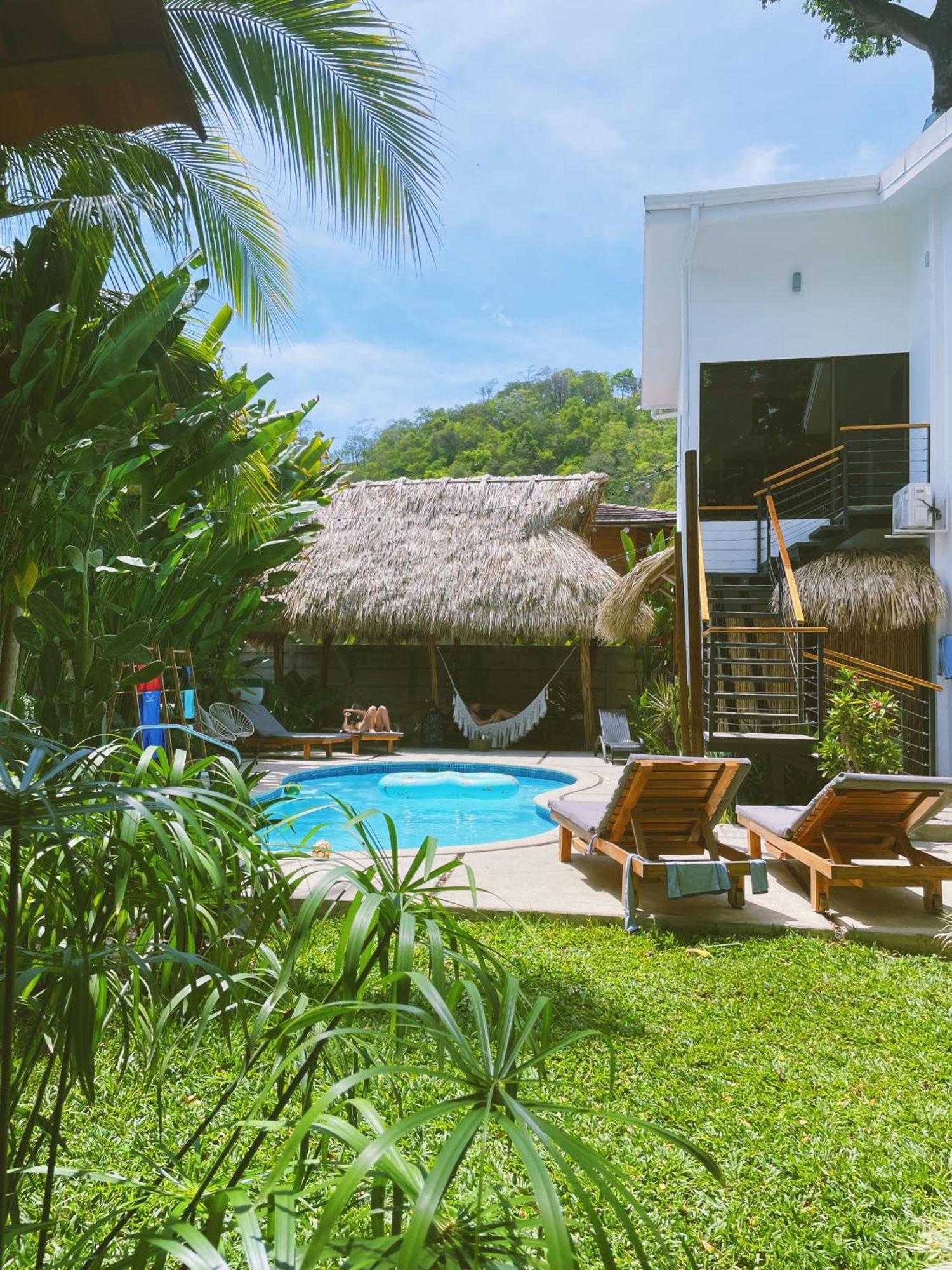 El Chante Surf House Playa Santa Teresa  ภายนอก รูปภาพ