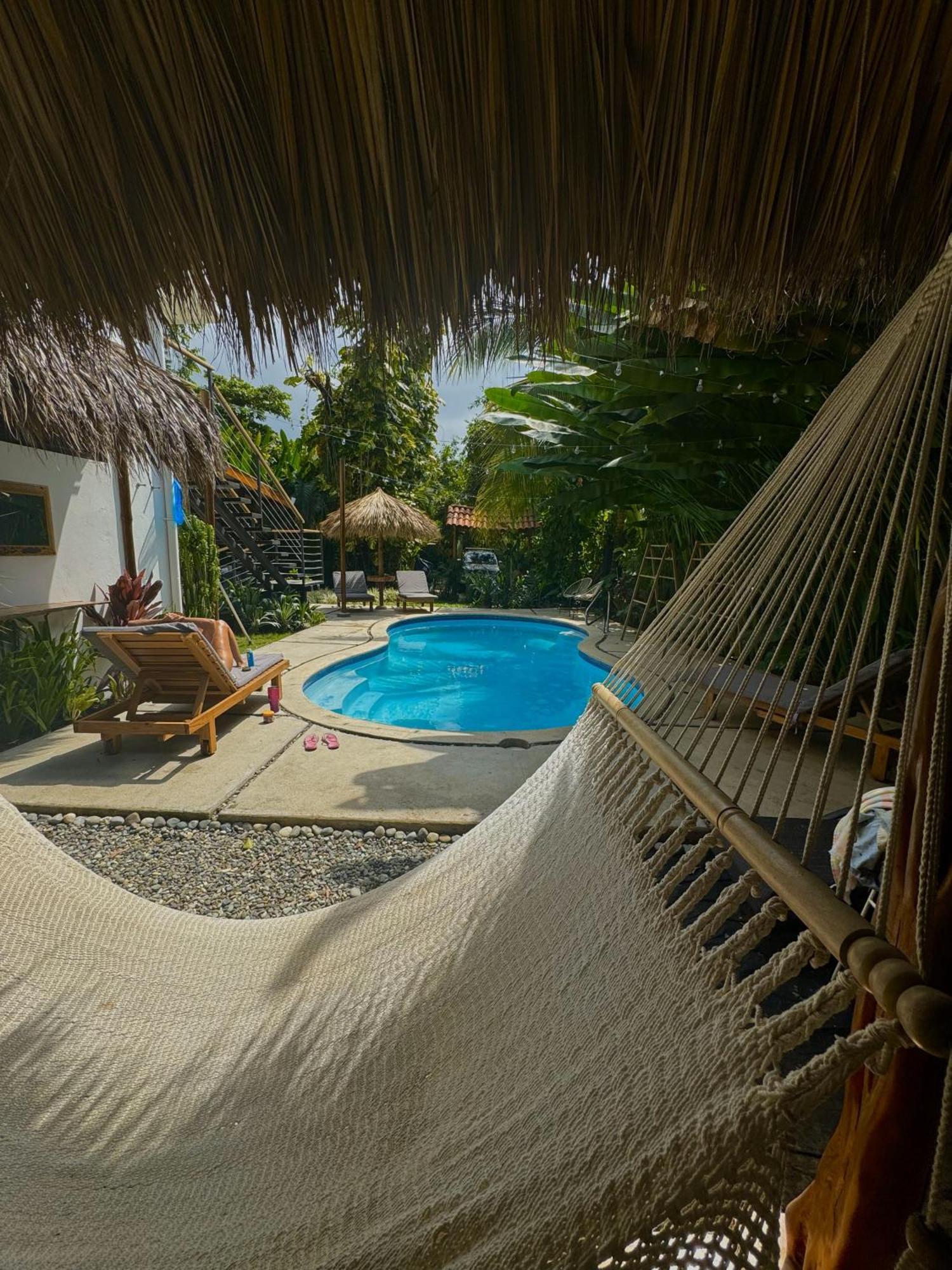 El Chante Surf House Playa Santa Teresa  ภายนอก รูปภาพ
