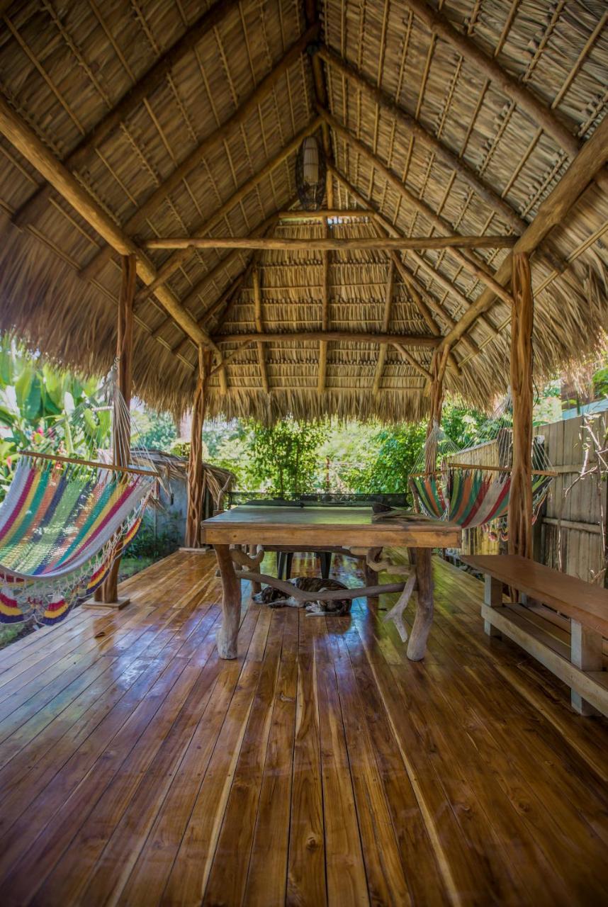 El Chante Surf House Playa Santa Teresa  ภายนอก รูปภาพ